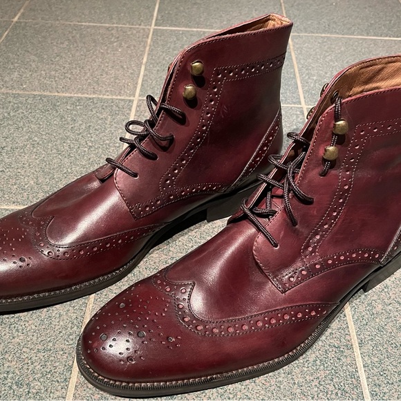 Mens Maroon & Cream Suede Wingtip Dress Shoes - Size 12 main image 1